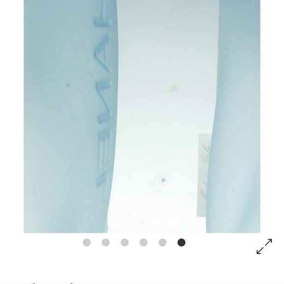 CHANEL Jelly Tote - Picture 10 of 14